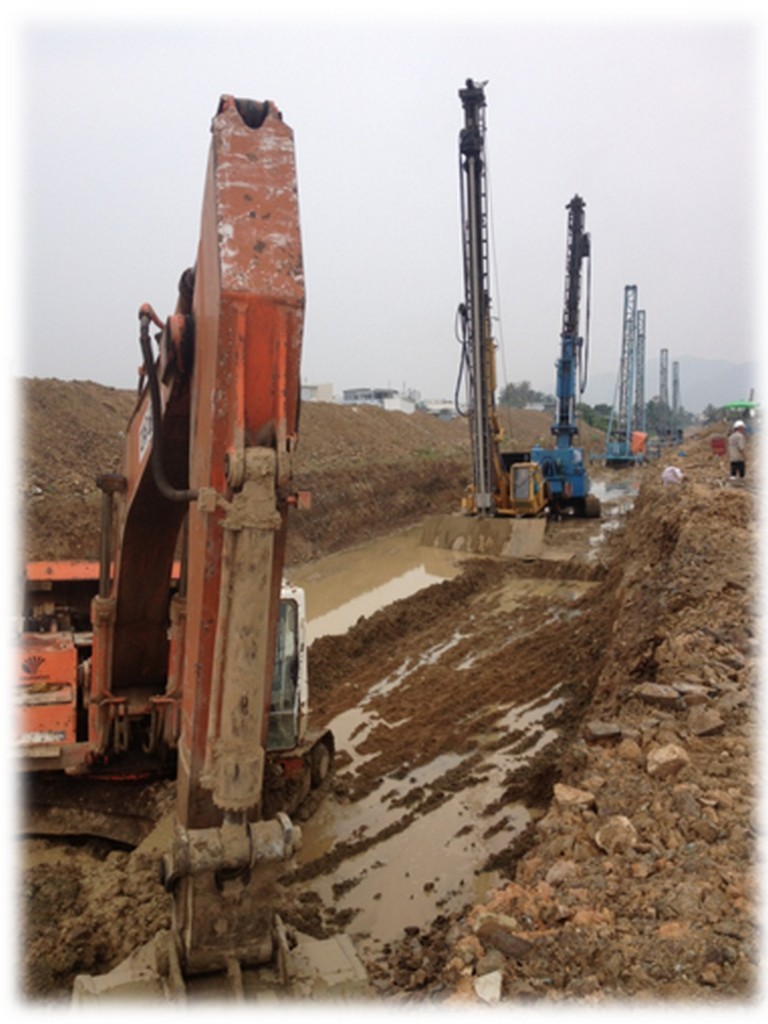 Thi cong coc xi mang dat 2.jpg